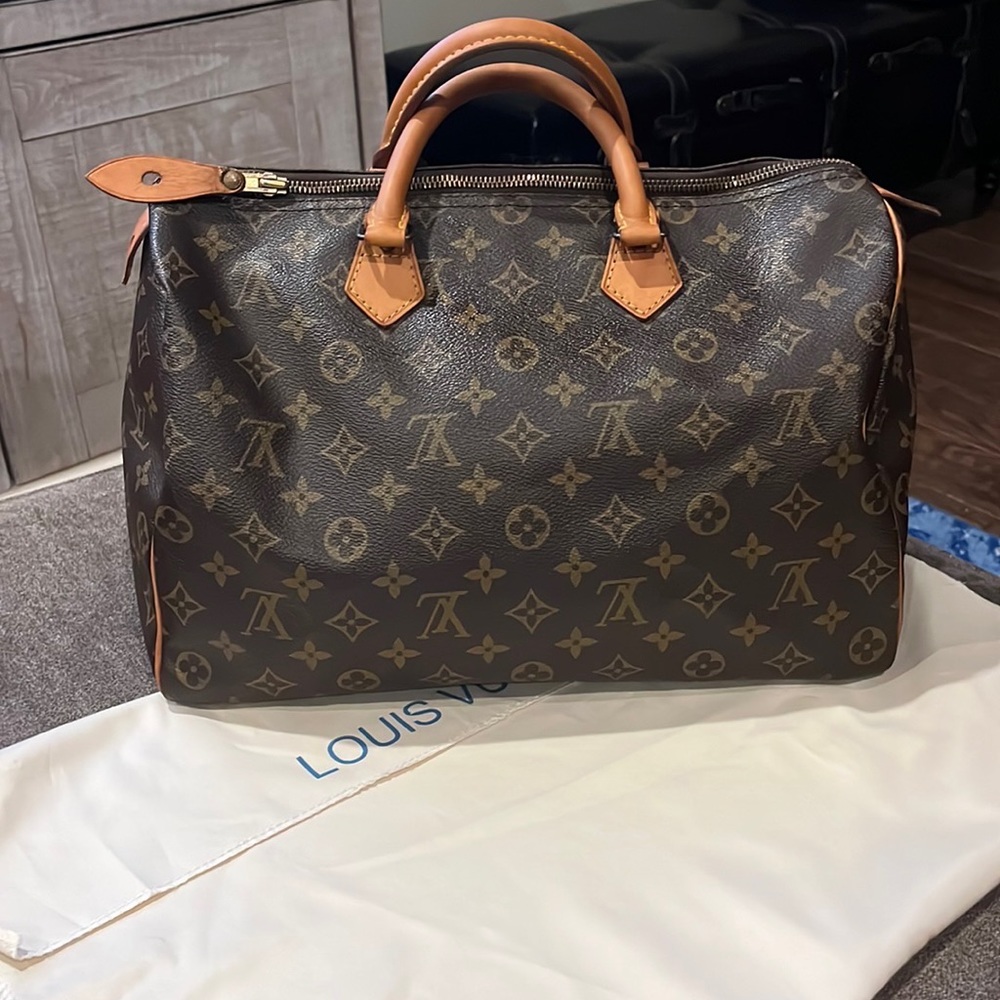 💕 Authentic LV Speedy 35 and brand purse insert